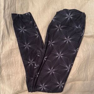 LuLaRoe Geometric Black Leggings OS